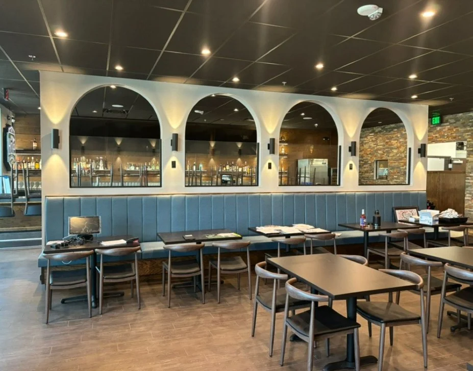 Dining room and custom interior arches at 19th Hole Bar and Grill in Bakersfield